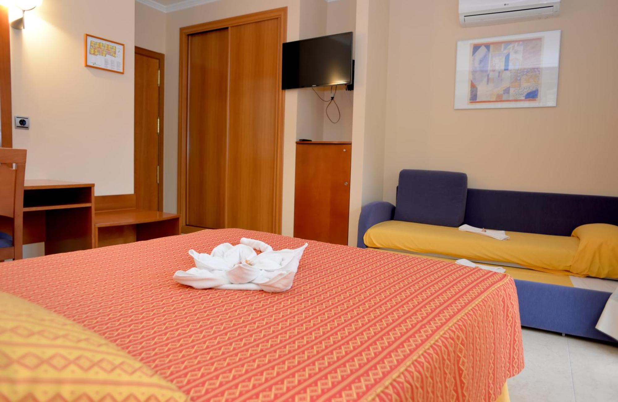 Hotel Portonovo Phòng bức ảnh